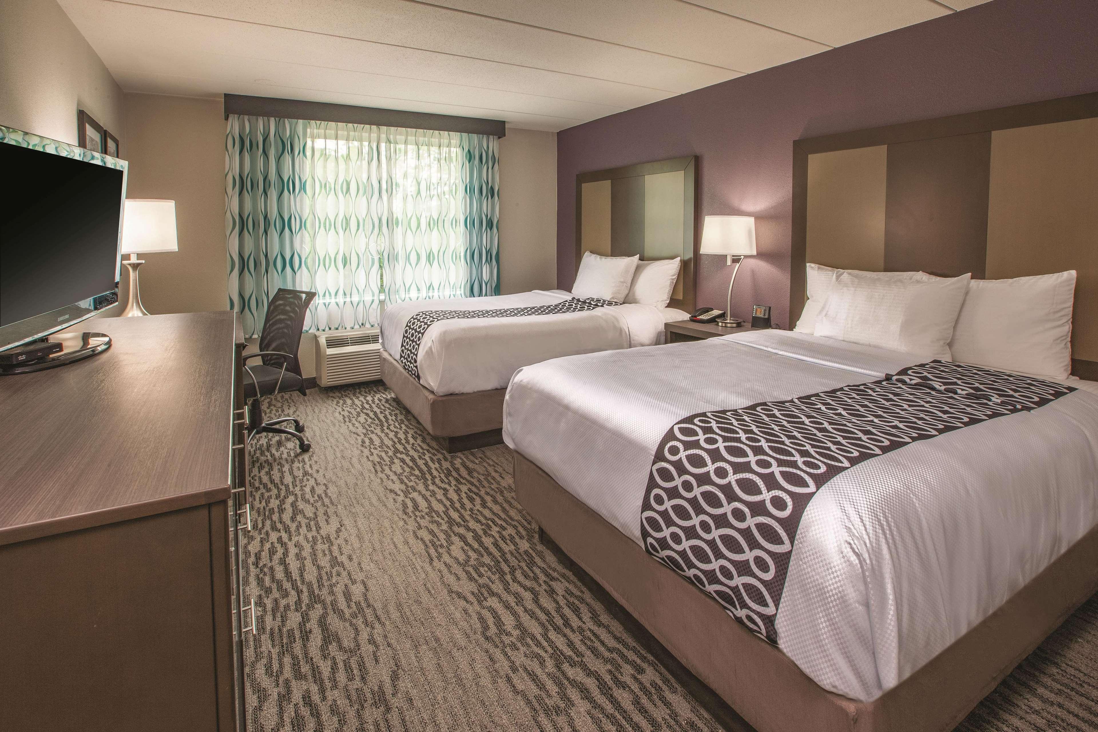 La Quinta By Wyndham Sturbridge Hotell Eksteriør bilde