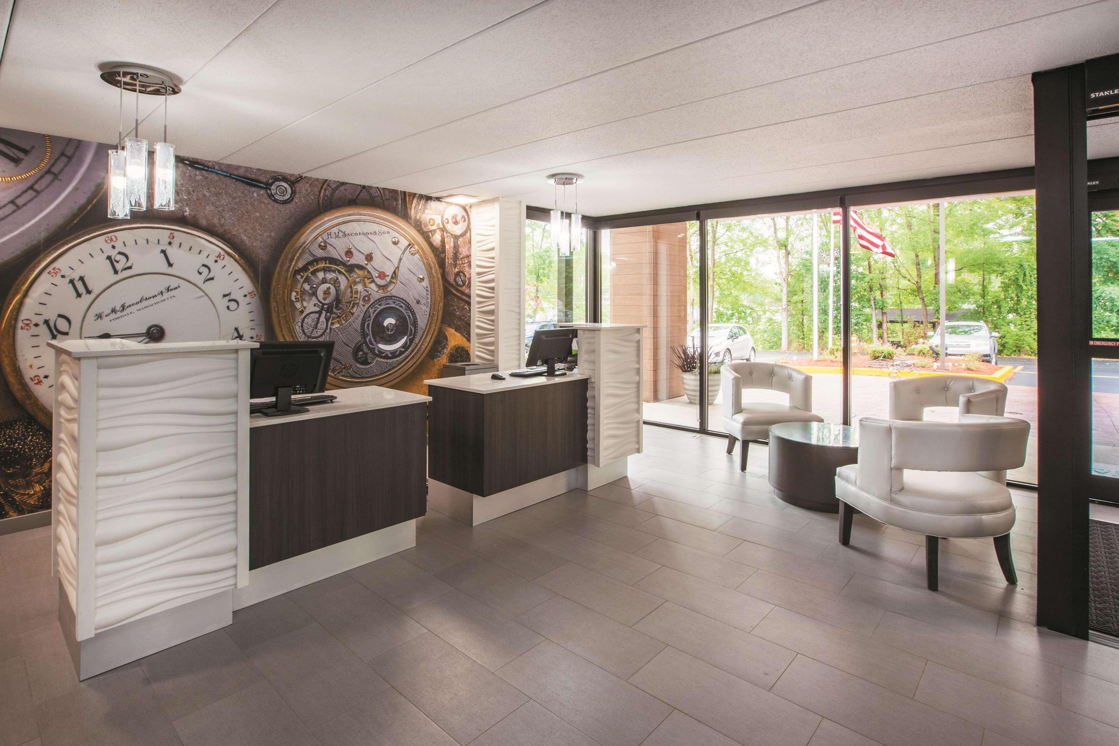 La Quinta By Wyndham Sturbridge Hotell Eksteriør bilde